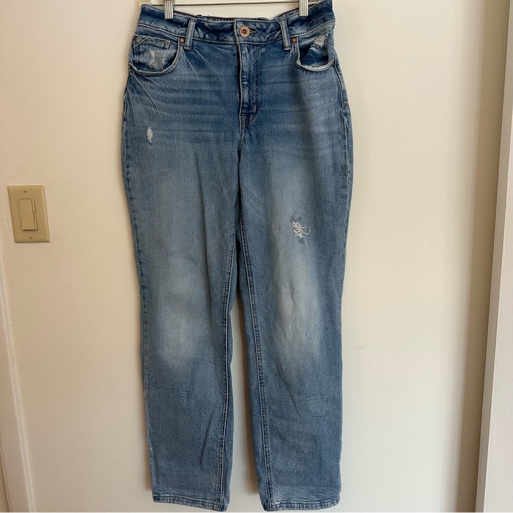 High rise straight leg distressed jeans 10 reg